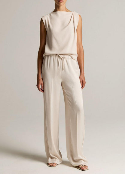 Vince Mid-Rise Shine Crepe Pull-On Pant - Wide Leg