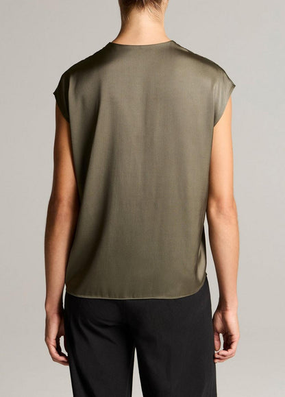 Vince Silk-Blend Double V-Neck Top - Short Sleeve