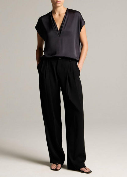 Vince Silk-Blend Double V-Neck Top - Short Sleeve