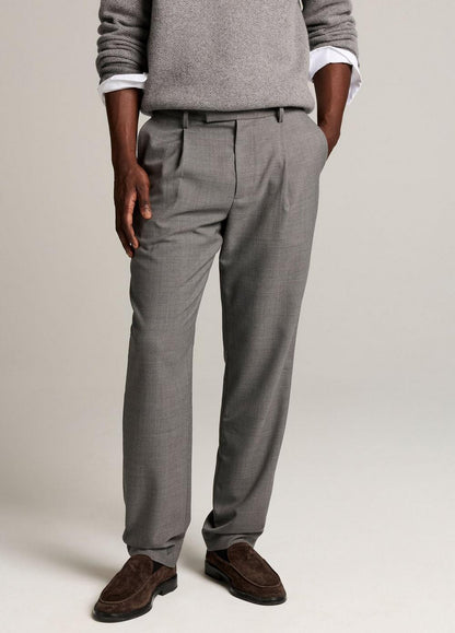 Vince Owen Athletic Twill Pleated Trouser - Trousers
