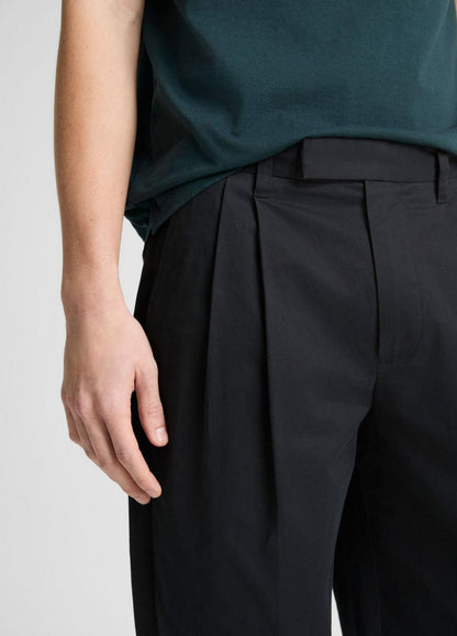 Vince Louie Relaxed Stretch-Cotton Double-Pleated Trouser - Trousers