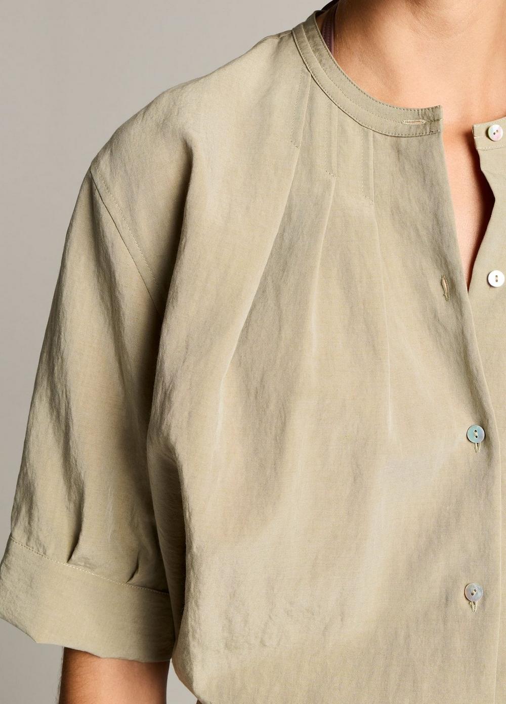 Vince Gathered A-Line Button-Front Shirt - Short Sleeve