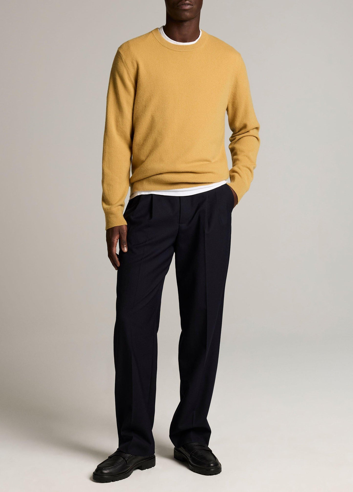 Vince Cashmere Crew Neck Sweater - Crew Neck