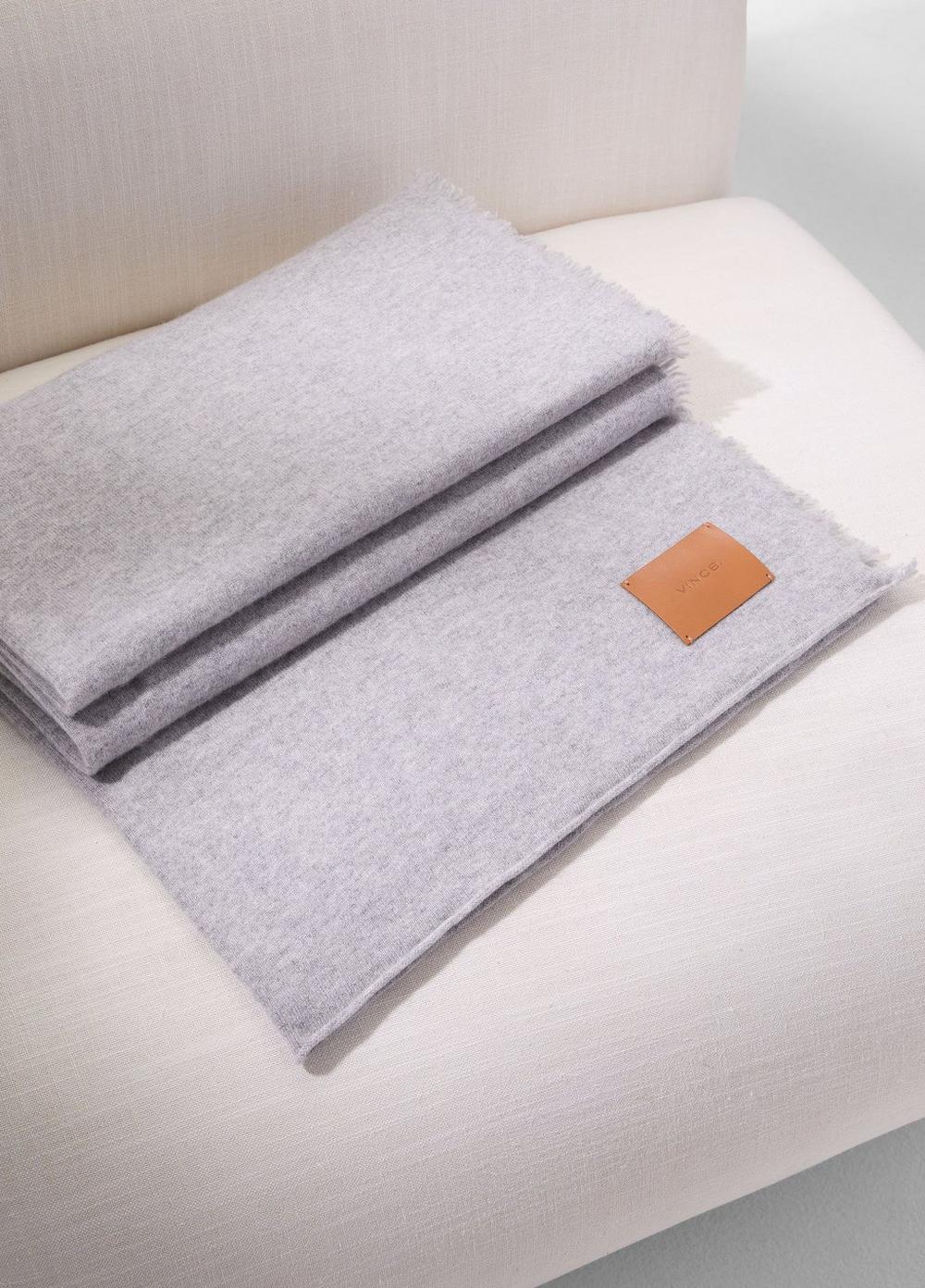 Vince Cashmere Reverse Jersey Throw - Accessories