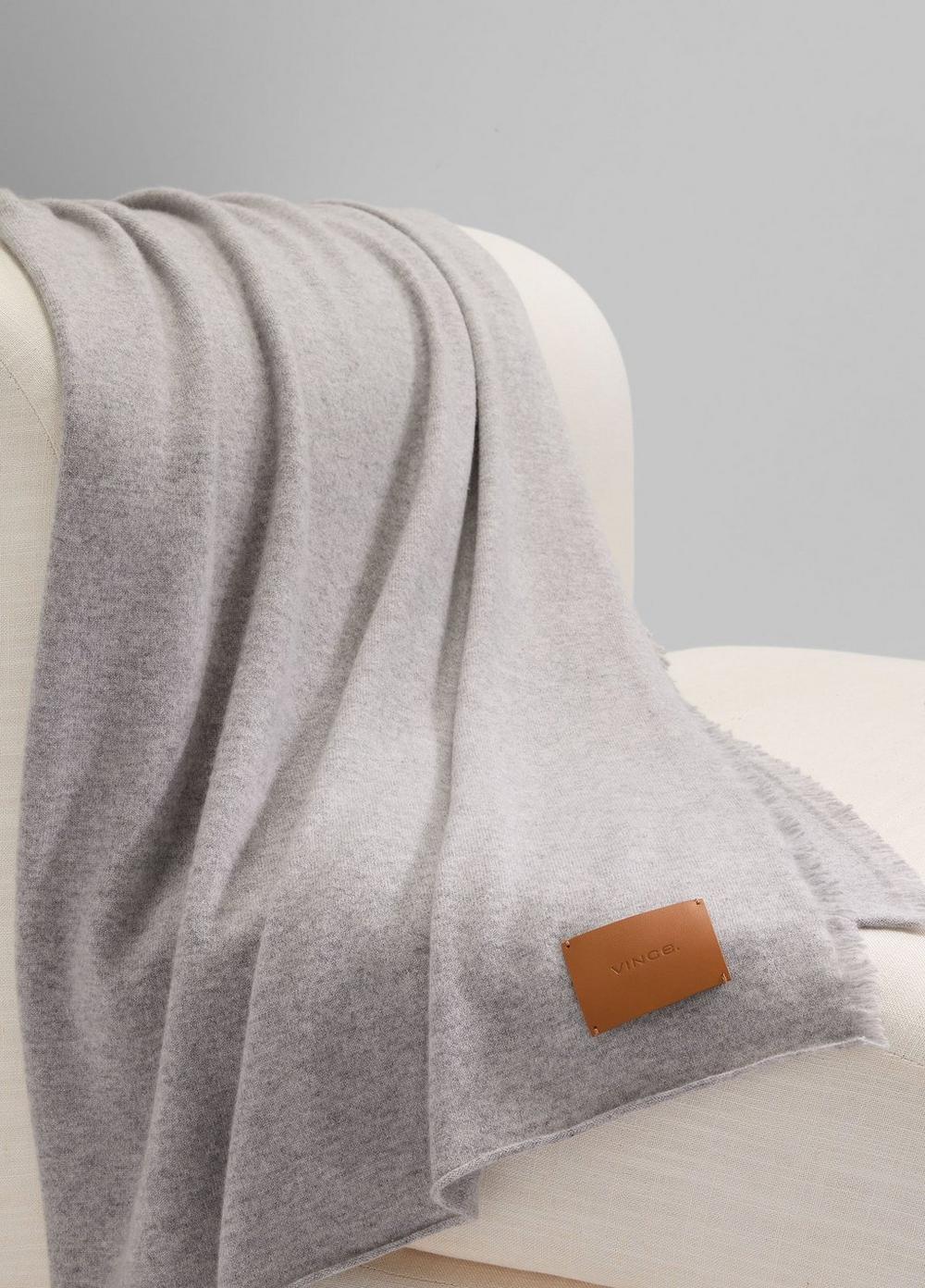 Vince Cashmere Reverse Jersey Throw - Accessories